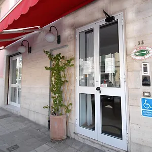 2* Hotel Luana