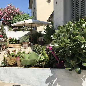 2* Hotel Lisa